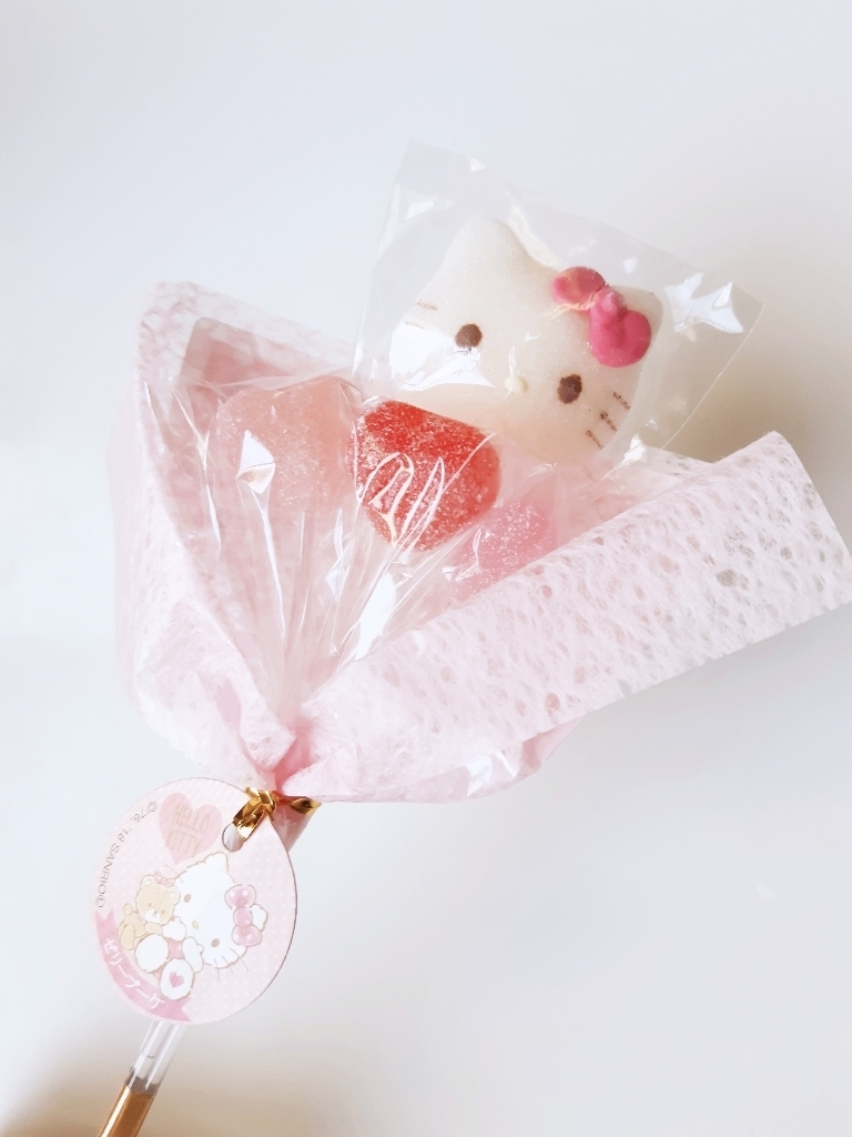 「芥川製菓 ハローキティゼリーブーケ」の商品情報