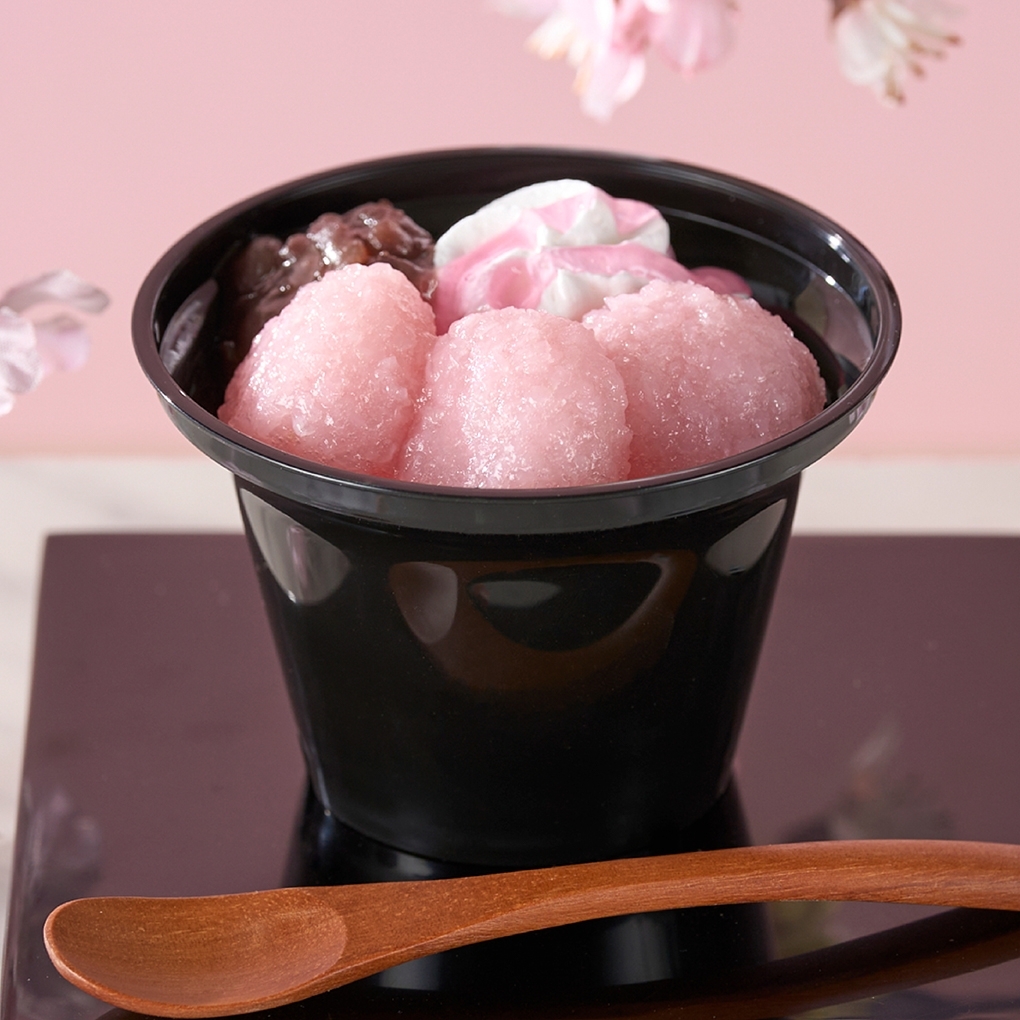 【中評価】「桜風味道明寺はもっちりやわらか、粒々感し... - ドンレミー 桜もちパフェ」のクチコミ・評価 - パン太郎さん