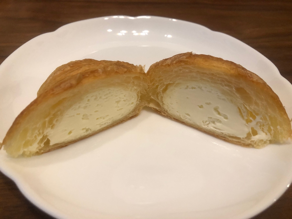 中評価 ニューデイズ eki na cafe 生クリームクロワッサンのクチコミ一覧 もぐナビ 中評価 ニューデイズ eki na cafe 生クリームクロワッサンのクチコミ一覧 もぐナビ