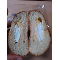 サークルKサンクス おいしいパン生活 スイートダブルクリームパン 商品写真 1枚目