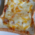 セブン-イレブン とろ～り3種チーズのクロックムッシュ 商品写真 1枚目