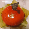 ローソン Uchi Cafe’ SWEETS 赤いクリスマスケーキ ベリームース＆ガナッシュ 商品写真 3枚目