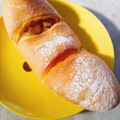 セブンプレミアム ソフトなフランスパン アップルカスタード 商品写真 2枚目