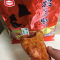 亀田製菓 技のこだ割り 唐がらし味 商品写真 5枚目