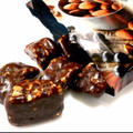 森永製菓 ヘルシースナッキング アーモンドと黒大豆のビターチョコ 商品写真 4枚目