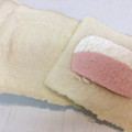 ヤマザキ ランチパック 桜風味クリーム＆ホイップ 商品写真 2枚目