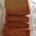 セブンプレミアム セブンカフェ 黒胡椒香る濃厚チーズクッキー 商品写真 1枚目