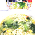 サンヨー食品 サッポロ一番 野菜とおいしい 塩らーめん 商品写真 3枚目