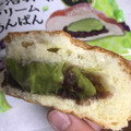 神戸屋 宇治抹茶クリームあんぱん 商品写真 3枚目