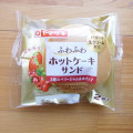 ヤマザキ ふわふわホットケーキサンド 3種のベリージャム＆ホイップ 商品写真 5枚目