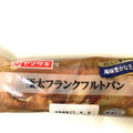 ヤマザキ おいしい菓子パン 極太フランクフルトパン 商品写真 3枚目