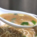 明星食品 RIZAP 醤油豚骨ラーメン 商品写真 5枚目