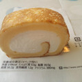 ローソン Uchi Cafe’ SWEETS 焼きチーズもち食感ロール チーズクリーム 商品写真 5枚目