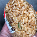 セブン-イレブン 黒胡椒香る！ 牛焼飯 商品写真 1枚目