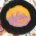 ローソン プレミアムかぼちゃ＆紫芋のロールケーキ 商品写真 5枚目