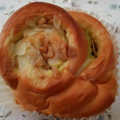 第一パン ラ・ベットラ 3種のナッツロール 味わいピスタチオ 商品写真 5枚目