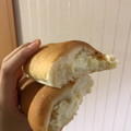 ヤマザキ 薫るゴーダチーズのパン 商品写真 3枚目