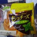 フジパン もっチーズ バジル風味 商品写真 5枚目