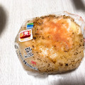 ファミリーマート 炙り焼 明太チーズドリアおむすび 商品写真 2枚目