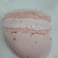 ヤマザキ クリームを味わうあまおう苺ミルククリームのスフレパンケーキ 商品写真 1枚目