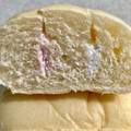 ヤマザキ 二色サンド あまおう苺ホイップ＆練乳ホイップ 商品写真 3枚目
