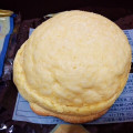 ヤマザキ クリームチーズ風味のメロンパン 商品写真 1枚目