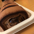 ローソン Uchi Cafe’ SWEETS Uchi Cafe’ SWEETS もち食感ロール ショコラ 商品写真 3枚目