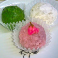 セブン-イレブン 春の三色餅 桜餅・あん餅・草餅 商品写真 4枚目