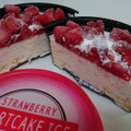 タマ食品 STRAWBERRY SHORT CAKE ICE いちごとスポンジケーキが美味しい いちごショートケーキ氷 商品写真 2枚目