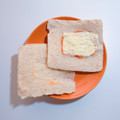 フジパン スナックサンド トマトのソース＆モッツァレラチーズ 商品写真 3枚目