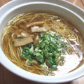 マルタイ あごだし飛魚だし入り醤油拉麺 商品写真 1枚目