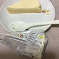 セブン-イレブン 2層仕立てのレア＆ベイクドチーズケーキ 商品写真 4枚目