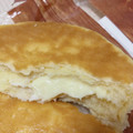 セブン-イレブン ベイクドチーズクリームパン 商品写真 2枚目