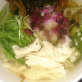 ファミリーマート 梅と蒸し鶏の和風雑穀スープ 商品写真 5枚目