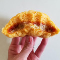 ファミリーマート チーズたっぷり熟成生地のピザまん 商品写真 5枚目