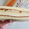 ヤマザキ キャラメルクリームサンドケーキ 商品写真 3枚目