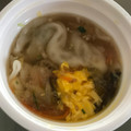 セブン-イレブン もちっ餃子と野菜の中華スープ 商品写真 3枚目