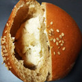 ローソン NL ブランのサラダチキンマヨネーズパン 商品写真 4枚目
