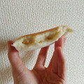 ヤマザキ ランチパック 淡路島産牛乳入りチキングラタン＆4種のチ‐ズ入りソ‐ス 商品写真 2枚目
