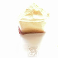 コメダ珈琲店 きな粉と豆乳クリームのシフォンケーキ 商品写真 1枚目