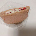 ローソン いちごのショコラタルト いちごソース入り 商品写真 3枚目