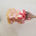 ローソン いちごクリームのパンケーキ 商品写真 5枚目