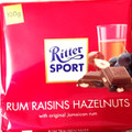 Ritter Sport Rum Raisin ＆ Hazelnuts Milk Chocolate 商品写真 2枚目