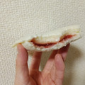 ヤマザキ ランチパック ミルキークリーム＆いちごジャム 商品写真 5枚目