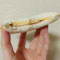 ヤマザキ ランチパック スモークチキンハム＆チーズ 商品写真 4枚目