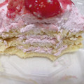 ローソン いちごクリームのパンケーキ 商品写真 2枚目
