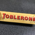 TOBLERONE トブラローネ ミルク 商品写真 1枚目