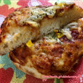 セブン-イレブン トマトとチーズのもっちりピザパン 商品写真 2枚目