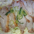 セブン-イレブン ぽん酢で食べる！鶏と春きゃべつ 商品写真 2枚目