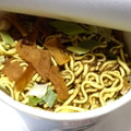 マルちゃん やみつき旨辛 辛黒 富山ブラックラーメン 商品写真 2枚目